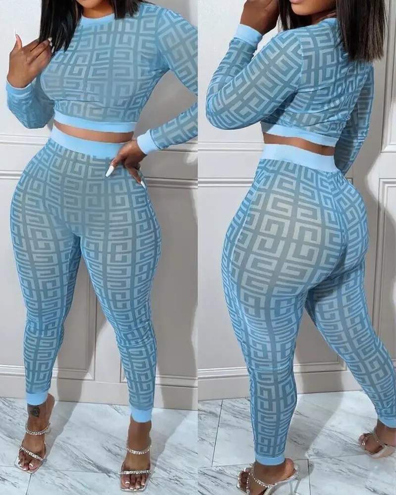 Geometric Print Long Sleeve Crop Set
